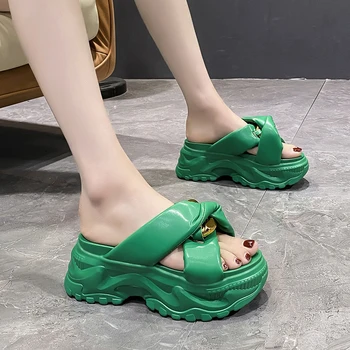 2022 Летни сандали жени плажни чехли марка отворени пръсти джапанки метална верига извън висока платформа слайдове жена ежедневни обувки