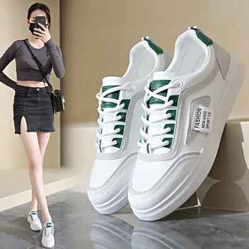 Instagram Малки бели обувки Студентка Корейско издание Дамска мода 2023 Есен Ново плоско дъно дишаща тънка случайна Sh