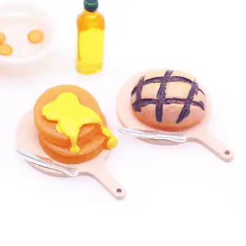 Play Кухненски комплект за хляб Изискан миниатюрен комплект за закуска на куклена къща Комплект за яйчен хляб с тава за сок Декорация на куклена къща за деца